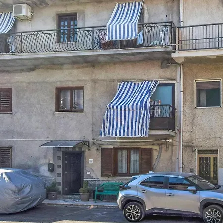 Lovely Apartment In Melito Porto Salvo شقة ميليتو دي بورتو سالفو