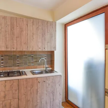 Lovely Apartment In Melito Porto Salvo شقة ميليتو دي بورتو سالفو